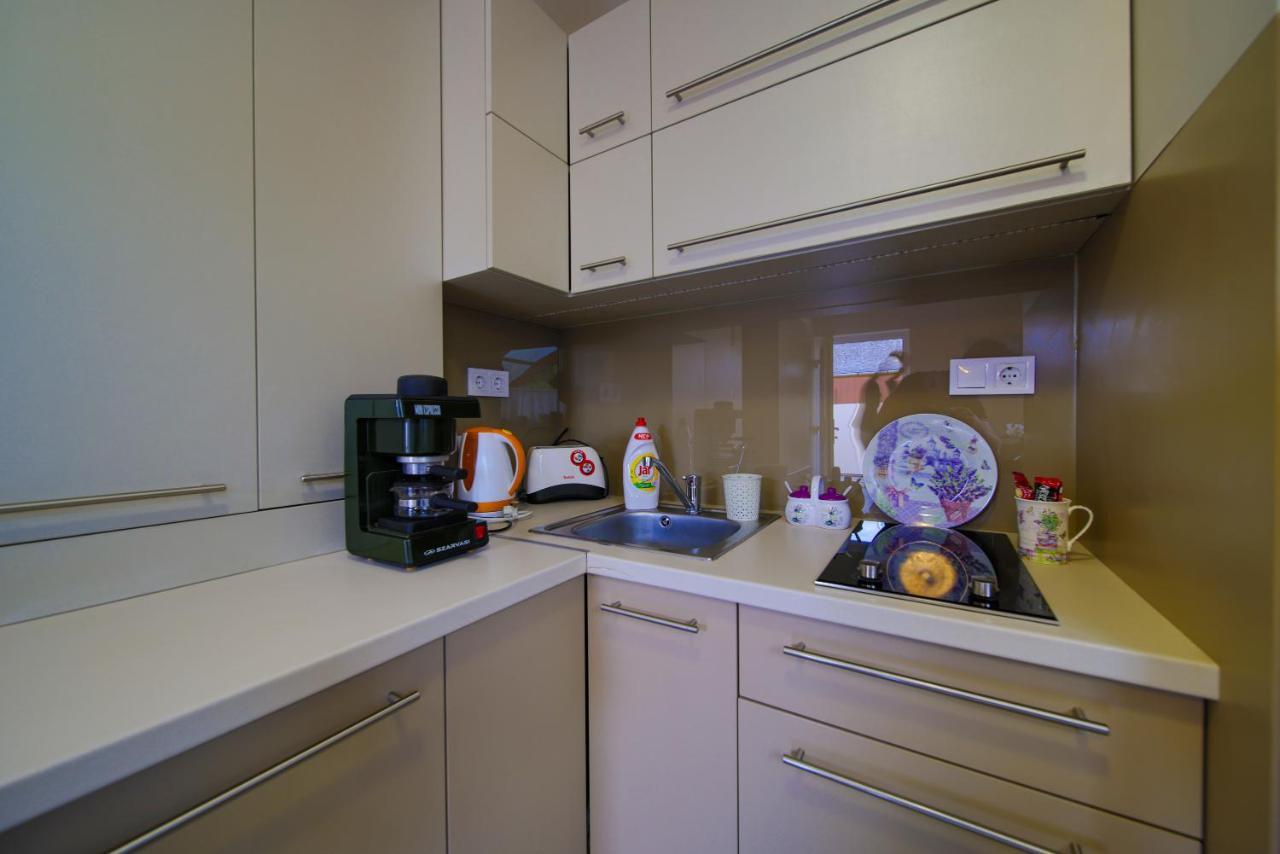 Maria Apartman Hajduszoboszlo Luaran gambar